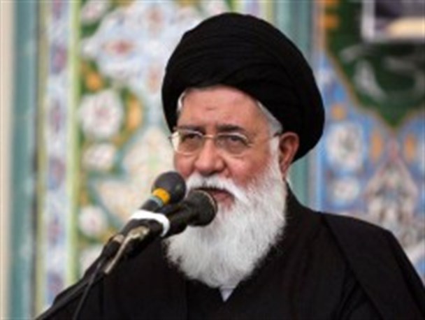 بسیج تکیه‌گاه و مظهر اقتدار نظام است