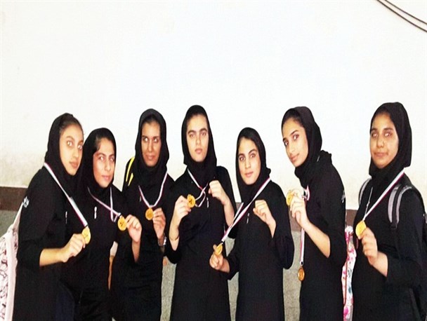 کسب چهارده مدال طلا توسط بانوان رزمی کار گناوه ای/عکس