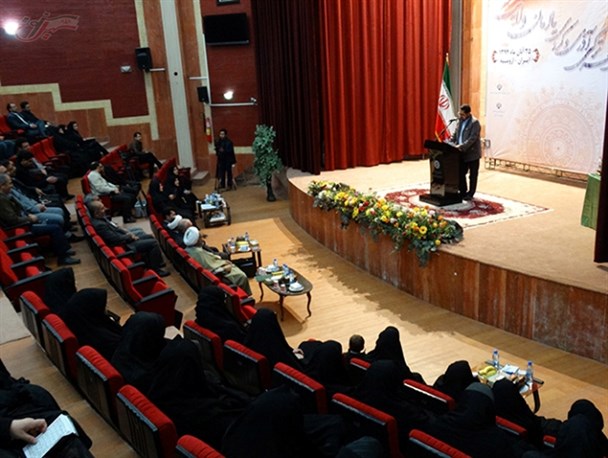 شاعر سنقری در جشنواره شعر یادمان ولایت افتخار آفرید