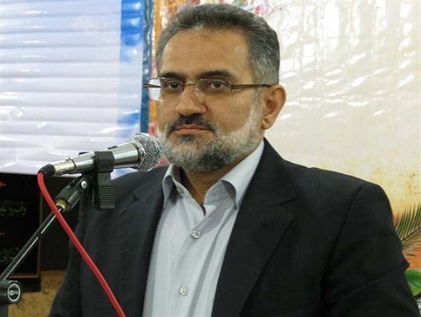 برخی به نام امام و به کام خود فعالیت می کنند