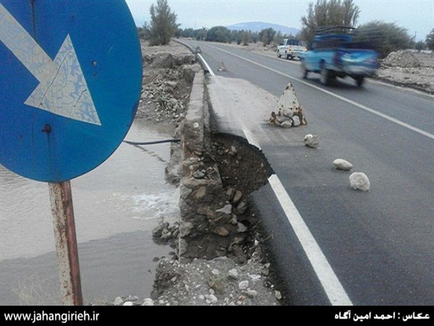 بستک با خسارات باران قبلی به استقبال بارش های آینده می رود+تصویر