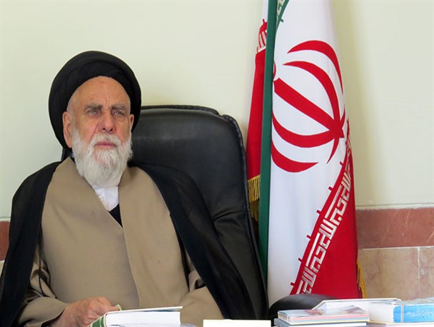 اگر عده ای در انتخابات خطا کنند دانشجویان و روحانیت با آنها مقابله خواهند کرد