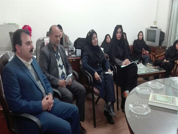 جلسه هم اندیشی سه جانبه کمیته های بانوان ادارات، دفتر نماینده و شورای شهر تایباد برگزارشد+تصاویر