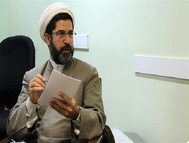 سکوت دستگاه قضا در برابر اهانت به آیت الله علم الهدی قابل پذیرش نیست