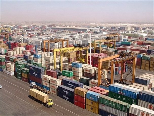 رشد ۵۱ درصدی صادرات استان مرکزی/ راه‌اندازی ۲۰ گمرک اختصاص در این استان