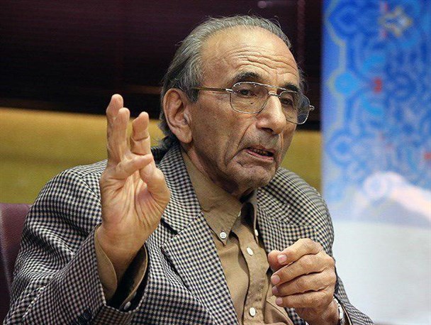 بارها اعلام کردم مالچ پاشی خیانت است/مالچ نفتی ضریب حرارتی زمین را بالا می برد و سرطان زا است