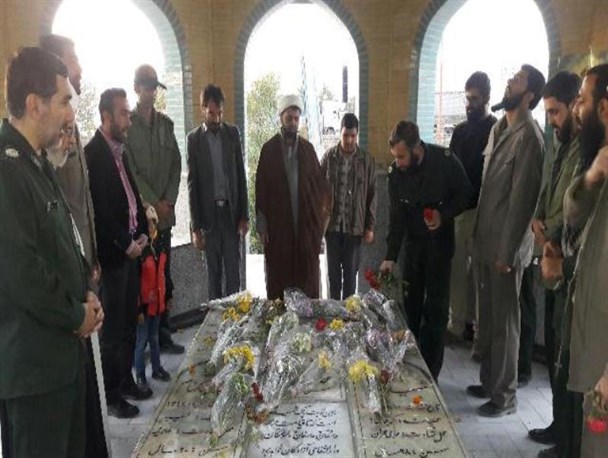 گلزار شهدای سرخه غبارروبی و گلباران شد+تصاویر