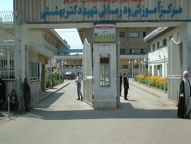 بیمارستانی فوق تخصصی اما فاقد داروخانه!