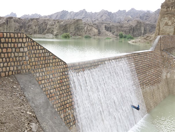 آبگیری 15 میلیون متر مکعبی سدها و سازه های آبخیزداری سیریک