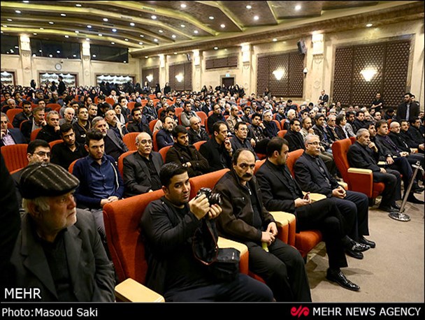 چه کسانی در ختم همسر بنیامین شرکت کردند؟