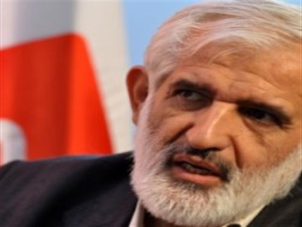 بیگانگان هیچ‎گاه از برنامه ریزی و توطئه دست بر نمی دارند/ فتنه ۸۸ هیچ‎گاه از دایره واژگان کلیدی انقلاب بیرون نخواهد