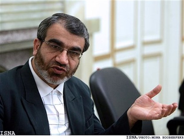 موسوی حاضر نشد برای پذیرش نتیجه بازشماری «تعهد مکتوب» بدهد/ مجازات «اقدام علیه امنیت ملی» تا اعدام است/حصر لطف نظام در حق موسوی و کروبی است