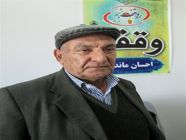 پیرمرد خبرساز هفته وقف در علی آبادکتول+عکس
