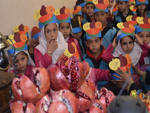 از خاطرات قدیمی ترها از شب چله تا برپایی نمایشگاه