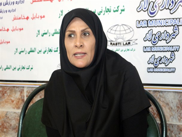 امیدوارم لارستان یکی از سکوهای لیگ برتر را کسب کند