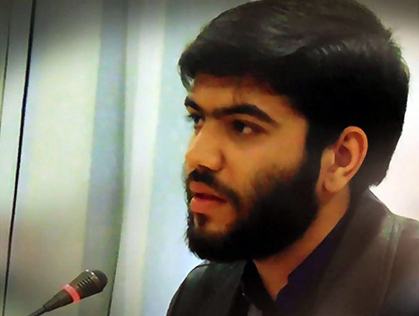 خط قرمز ما خارج شدن از مسیر انقلاب در دانشگاه و جامعه است/ بدون تقیه از نظام و انقلاب دفاع می‌کنیم