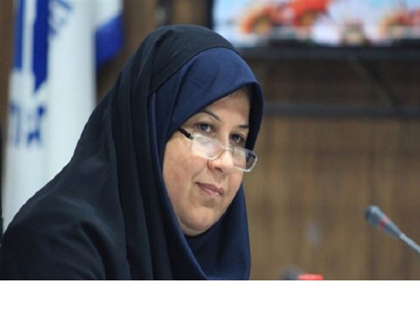 بانوانی که در اجرای زنده نمایش لباس در بصره حضور داشتند عراقی بودند