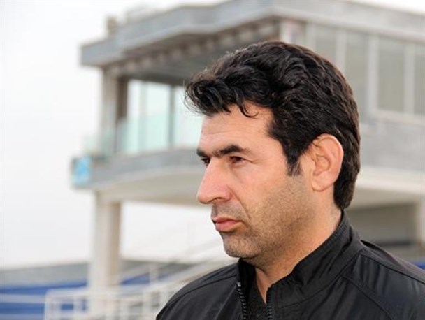 مدیران ورزشی آذربایجان غربی مگر چکار می کنند که به هم نشان‌ لیاقت میدهند!