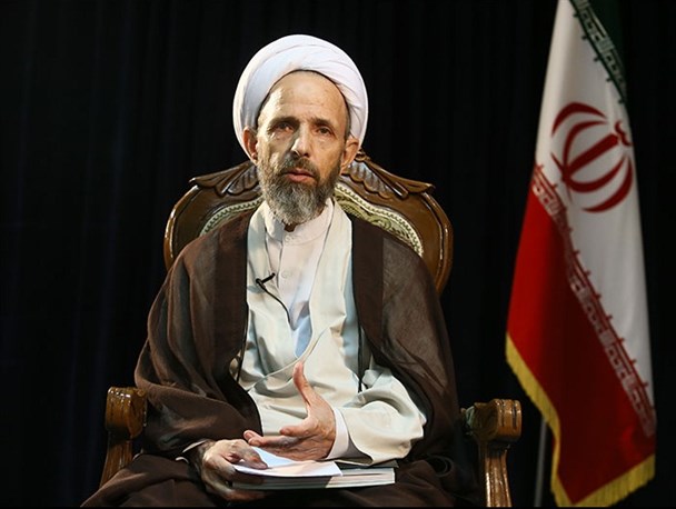 افرادی که بدون برائت از فتنه در مسند قرار می گیرند فاقد صلاحیت هستند