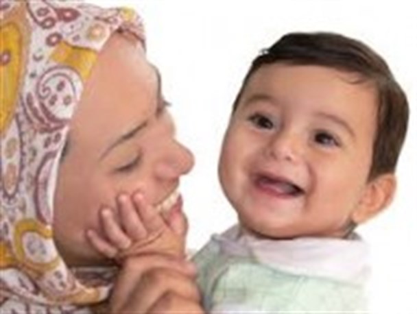 دولت با اعمال سیاست های تشویقی و حمایت از خانواده به افزایش جمعیت کمک کند