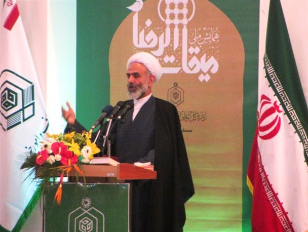 با دولتی شدن ساخت و ساز مساجد و امام زادگان به شدت مخالفیم