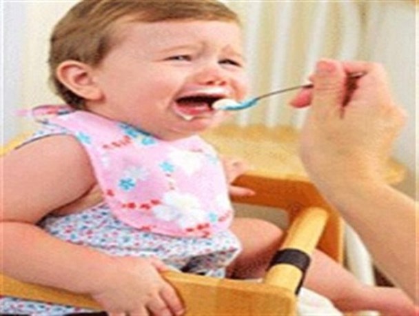 با رفتارهای غذایی کودک یک تا دو ساله آشنا شویم