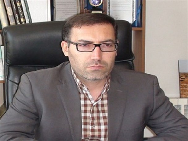 ایران در فرهنگ با یک جنگ نابرابر مواجه است/ هنرمندان نسبت به مسایل فرهنگی بی تفاوت نباشند