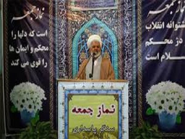 موشک های دور برد ایرانی باعث عقب نشینی آمریکا شد/کسانی که در فتنه 88 به کشور خسارت وارد کردند حق ورود به مجلس را ندارند