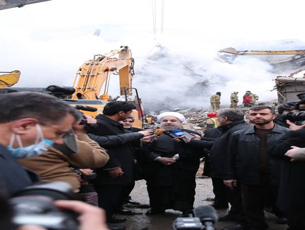 روحانی: حادثه ساختمان پلاسکو یک درس و هشدار بود