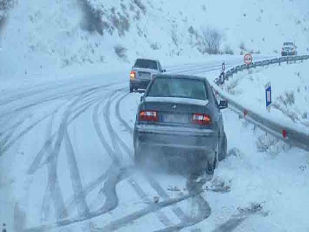 شهروندان  از سفرهای غیر ضروری اجتناب کنند