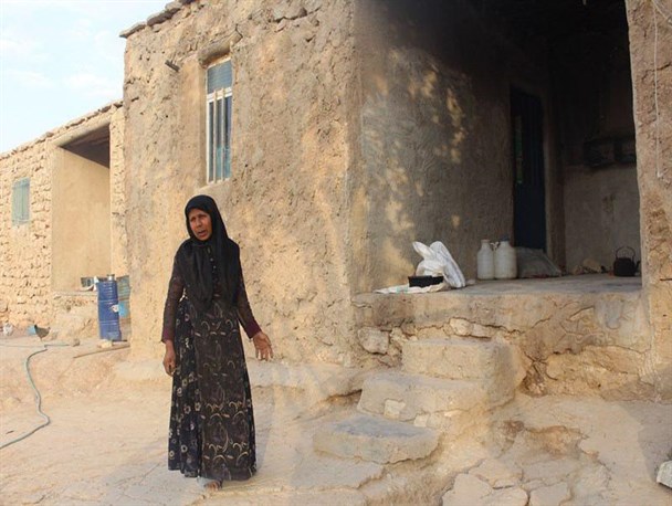 ۸۰۰۰ زن بی سرپرست و بد سرپرست در بویراحمد/ انتظار زنان سرپرست خانواده در کهگیلویه و بویراحمد برای تحقق شعار مسئولان