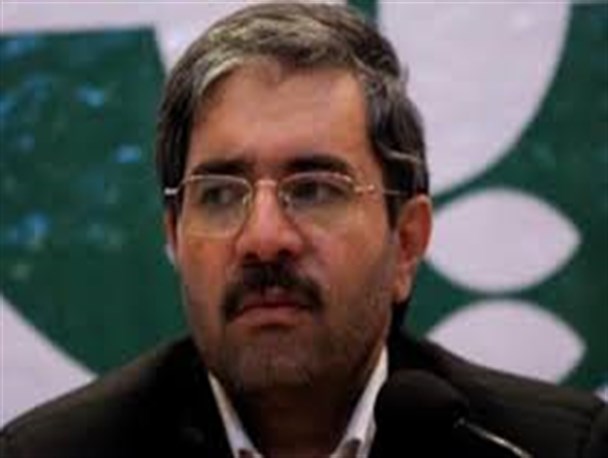 غلظت گرد و غبار در اهواز بیش از 7 برابر حد مجاز است/وظیفه ما نظارتی است نه مالچ پاشی