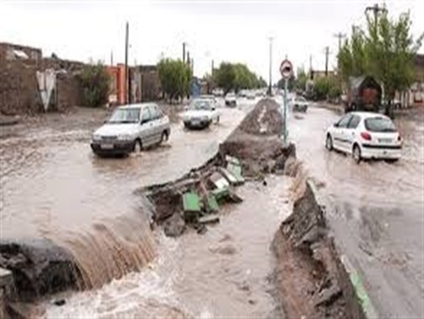 نجات نوجوان اسفراینی از سیلاب