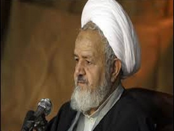 انتخاب رهبر توسط خبرگان نفی جمهوریت نیست/تلاش یک جریان غرب گرا برای نفوذ به مجالس خبرگان و شورای اسلامی