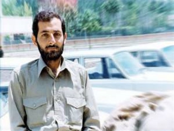 ویدئو/ آقا مهدی باکری کدام نامزدها را شایسته نمایندگی مردم در مجلس می داند
