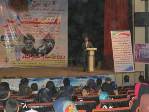 تجهیزات بیمارستانی به ارزش ۸۵۰میلیون ریال به بیمارستان رامشیر واگذار شد