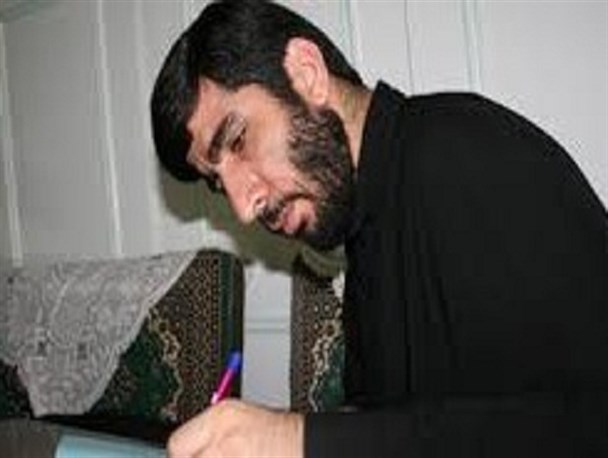 تکیه به اهل بیت وادادگی به غرب را از بین می برد