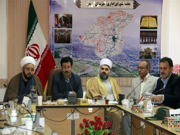 تاکید فرماندار سنندج بر حضور حداکثری مردم در انتخابات بهار ۹۶/ مدیران عملکرد خود رای برای مردم بازگو کنند