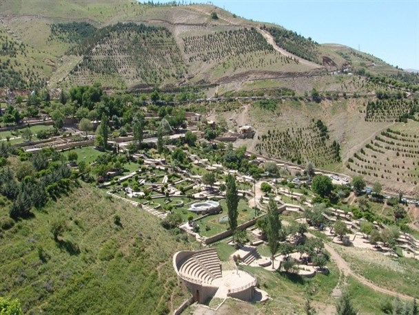 شهردار: نیازمند زمین برای احداث پارک هستیم/مدیرکل راه و شهرسازی: سنندج فاقد پارکی در خور و شان مردم است