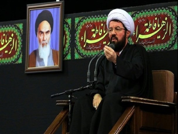 هیچ لحظه ای بی نیاز از دستگیری اهل بیت نیستیم/ سه گروه از زنان عذاب قبر ندارند