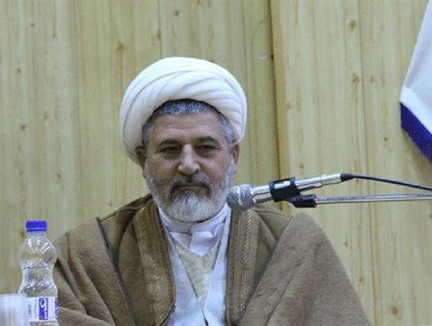 یکی از ارکان اصلی امر به معروف احترام به پدر و مادر است