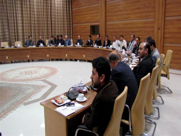 نشست هم اندیشی کانون اسلامی- سیاسی اساتید معرفت دانشگاه آزاد بجنورد برگزار شد