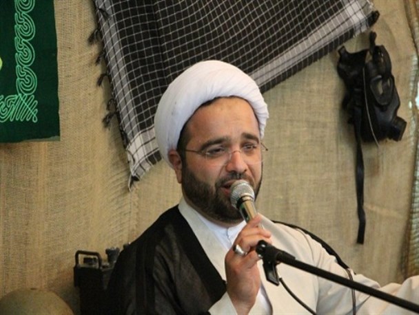 مسئولین بدانند برای هر یک کرسی مدیریتشان 72 شهید تقدیم شد/ قطار انقلاب با سرعت در حال حرکت به جلوست