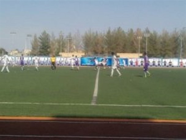 تساوی خانگی گل گهر مقابل ملوان بندرانزلی