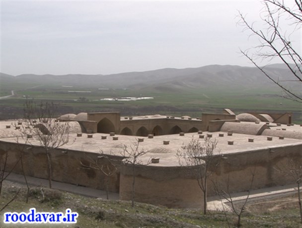 کاروانسرای شاه عباسی با 4 برج زیبا اثری از دوره صفوی+عکس