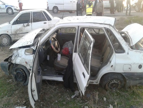 تصادف زنجیره ای در اولین روزهای سال جدید/تصاویر