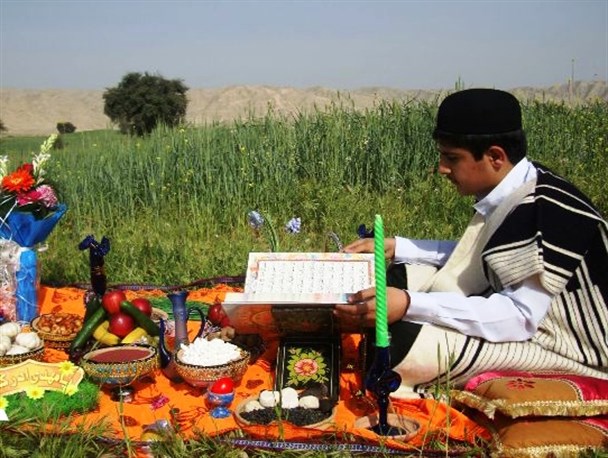 برپایی سفره هفت سین نوروزی در دشتک