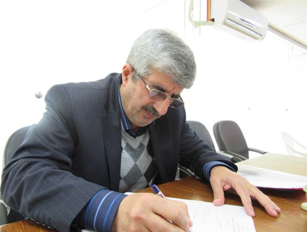 نائب رئیس شورای شهر رودسر کاندیدای انتخابات ۹۶ شد+عکس