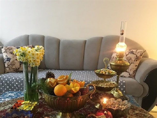 چراغ نفتی گردسوز؛‌ عضو ثابت هفت‌سین قزوینی‌ها/ "سراب آلبالو"، پذیرایی ویژه‌ای که حافظ سلامتی بود