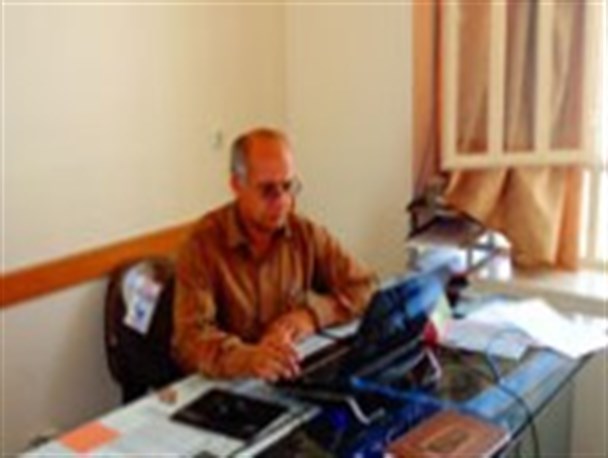 روحیه خود باوری را در جوانان کویر جرقویه ایجاد کنیم